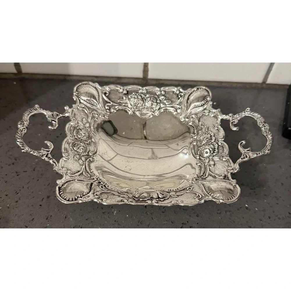 Vtg Silver Plated Tri-foot Footed Candy Dish / Tray Handles Roses